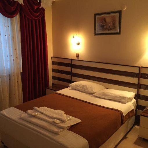 אודיירן Isik Hotel מראה חיצוני תמונה