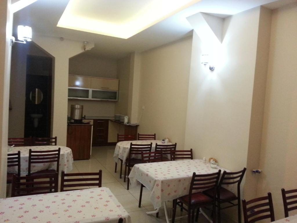 אודיירן Isik Hotel מראה חיצוני תמונה