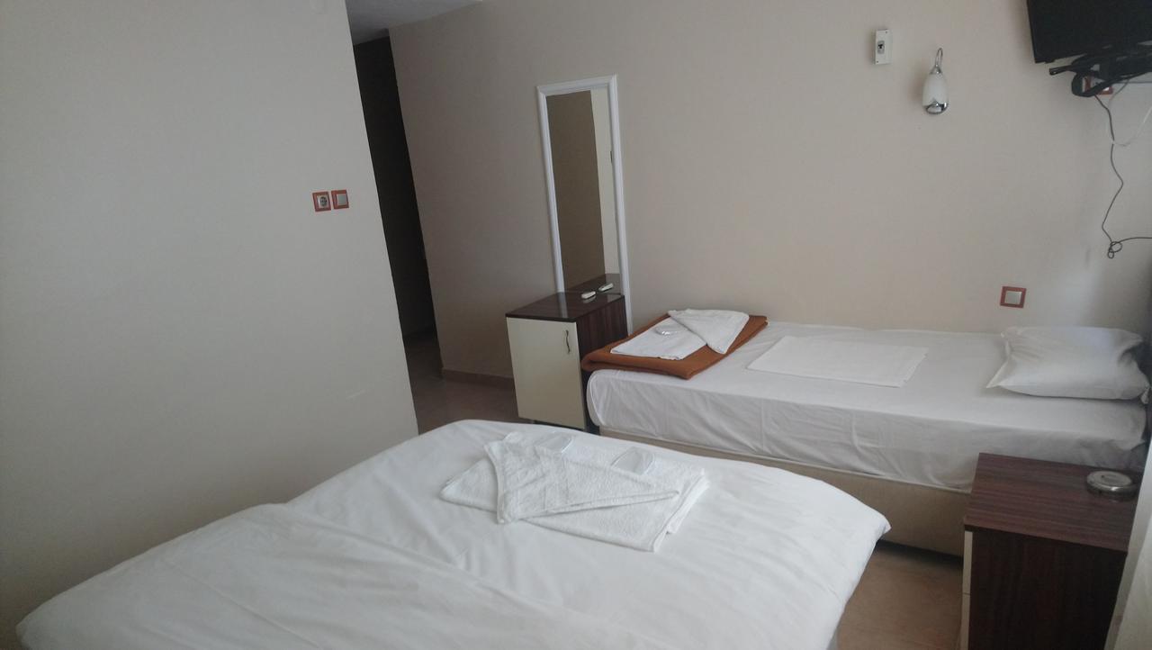 אודיירן Isik Hotel מראה חיצוני תמונה